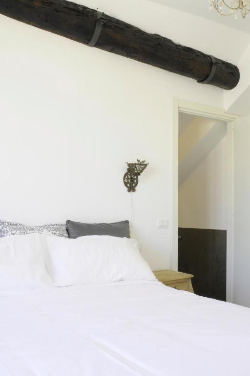 La Superba Rooms & Breakfast เจนัว ห้อง รูปภาพ