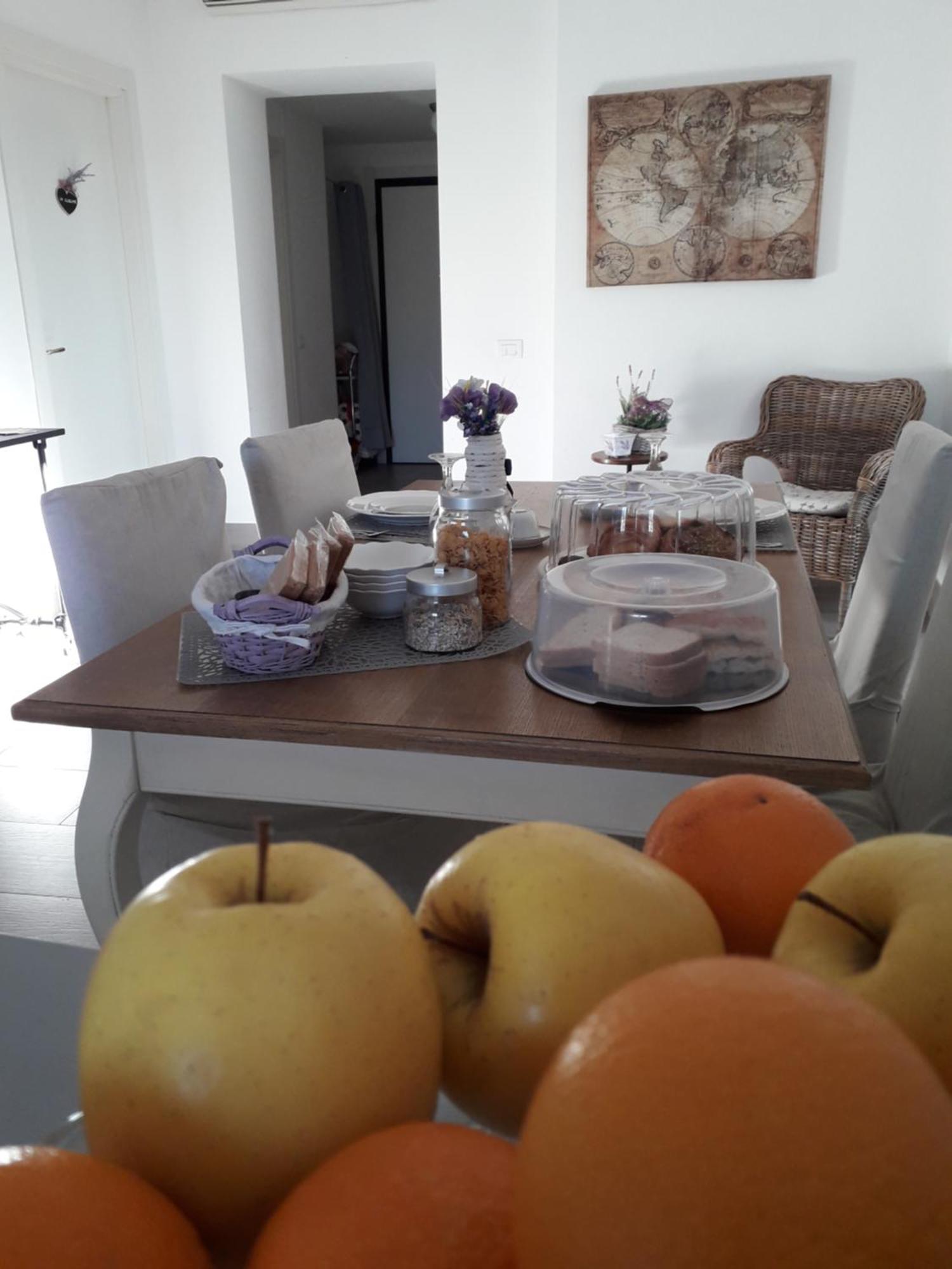 La Superba Rooms & Breakfast เจนัว ภายนอก รูปภาพ
